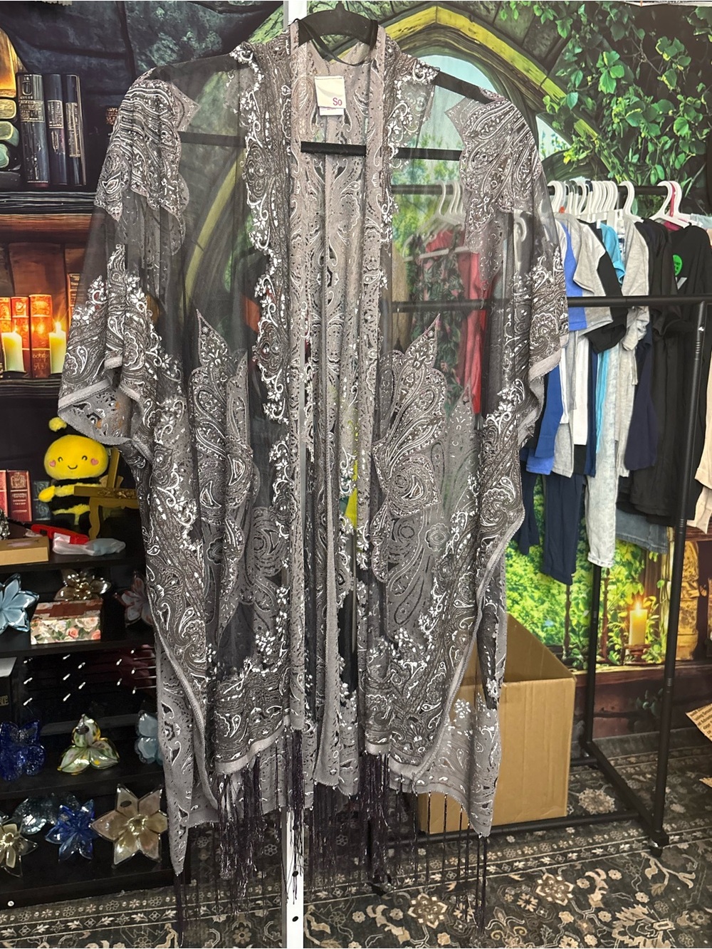 SO Sheer Paisley Kimono Cardigan in Gray and Black